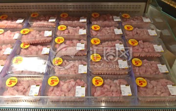 荷兰超市冷鲜鸡肉块展柜