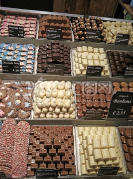 荷兰超市手工巧克力展示窗