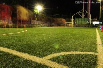 小足球场夜景