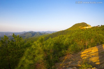 洛阳山