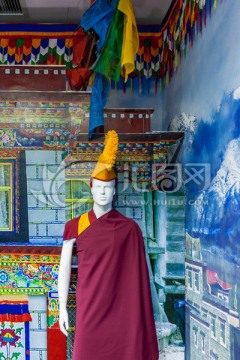 藏族喇嘛服饰 喇嘛服装