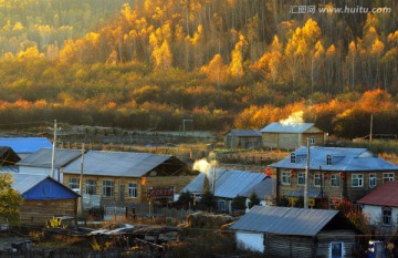 秋季的东北乡村早晨