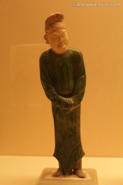 绿釉陶男俑