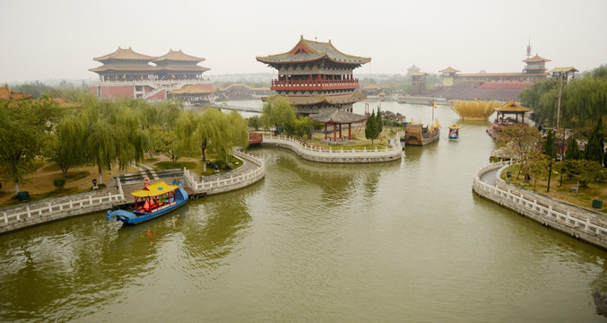 清明上河园