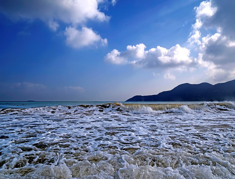 舟山朱家尖南沙景区蓝天沙滩海浪