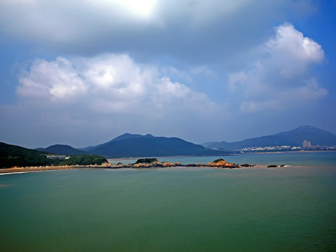 舟山朱家尖大青山海岛沙滩全景