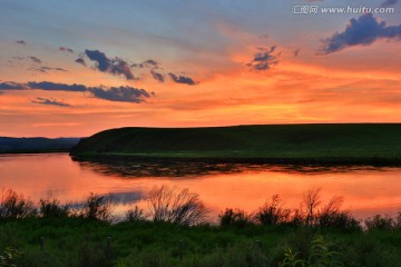 夕阳下的额尔古纳河