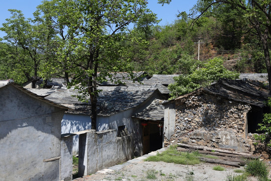 京西古村落水峪古村