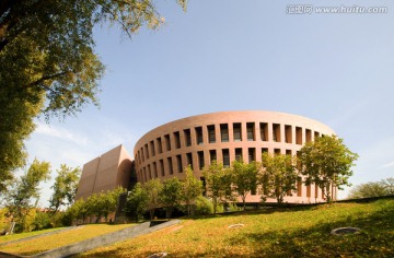 清华大学人文社科图书馆