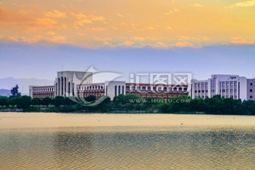 仰恩大学