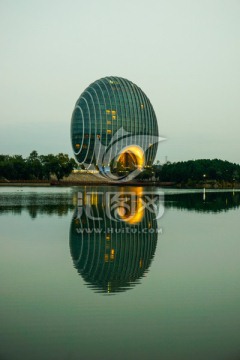 雁西湖