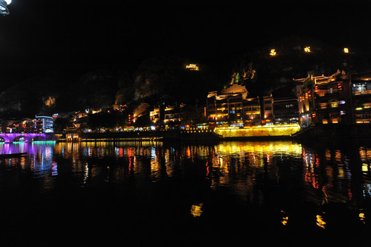 舞阳河夜景