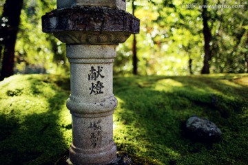 日本寺院石灯特写