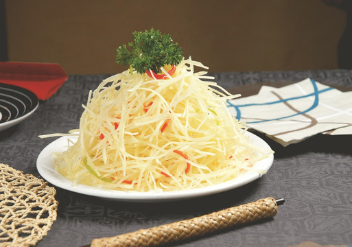 炝拌土豆丝