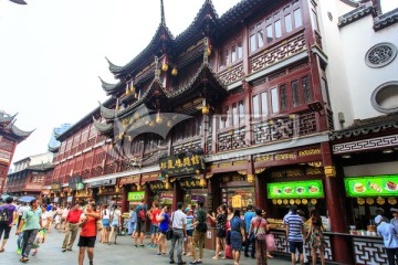 上海豫园商城古建筑松运楼