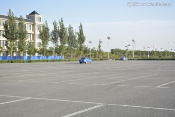 停车场