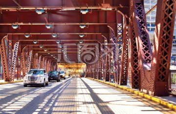 芝加哥河上的铁桥