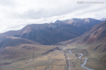 俯瞰玉树高原