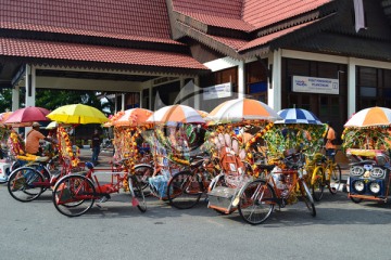 三轮花车