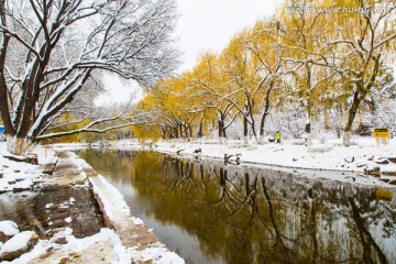 满都海公园雪景