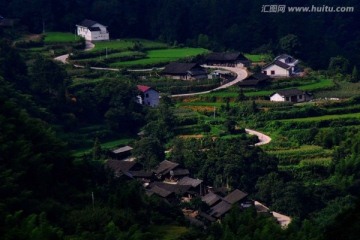 山间小镇