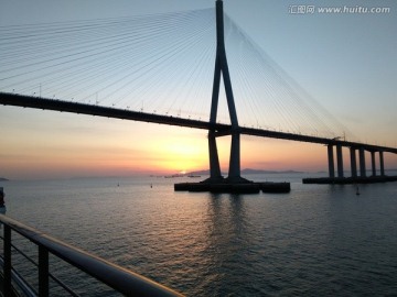 海上日落
