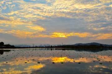 珍珠湖日落