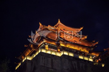 大佛寺夜景