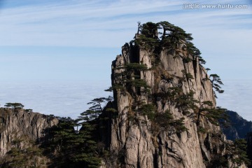 黄山 山峦起伏 云海苍茫