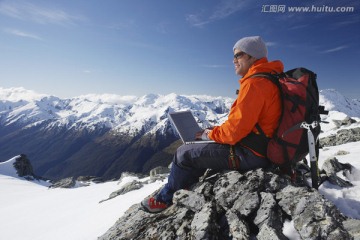 徒步登山者