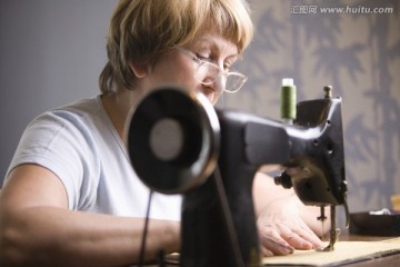 缝纫机工