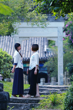 民国女青年