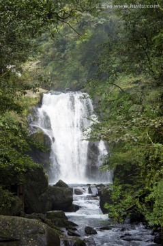 乌来山谷