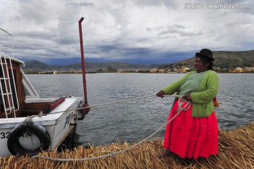 住在的的喀喀湖的妇女
