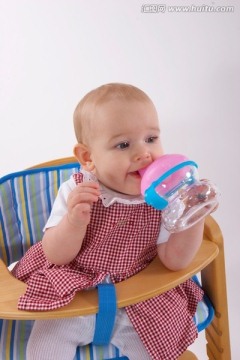 婴儿饮用水