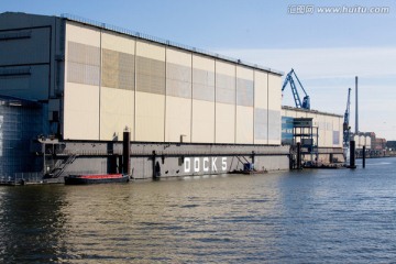 汉堡港的干船坞