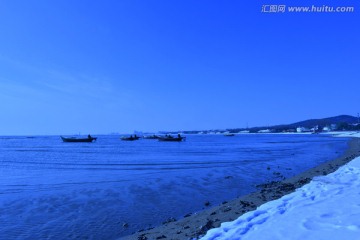 沙滩雪景