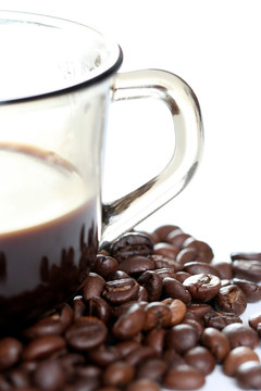 创意咖啡和咖啡豆