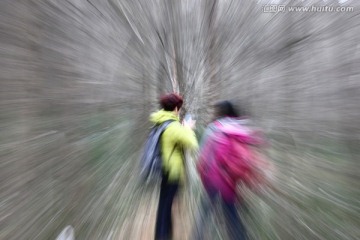 游人背影