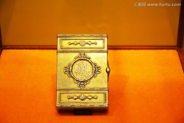 黄金烟盒