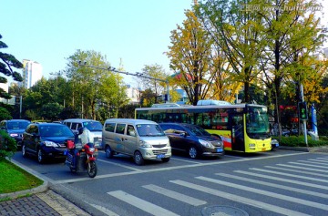 重庆风光 新南路街景