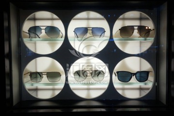 太阳眼镜展示橱窗 奢侈品橱窗