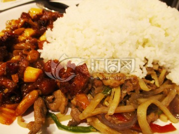 宫保鸡丁双拼饭 三巡宫保鸡丁