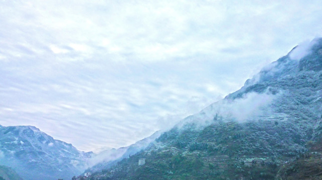 初雪放晴 雪景 雪山