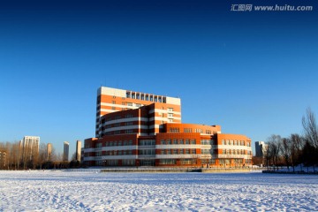 东北石油大学 图书馆 大学校园