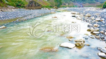 水流 河水 水花 河道