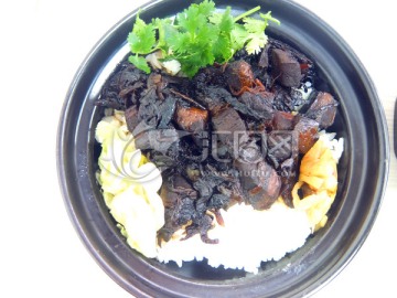 梅菜扣肉饭