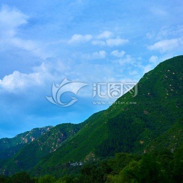 大山