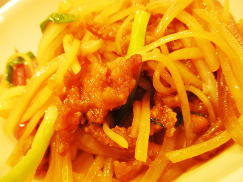 香葱土豆瘦肉丝 土豆肉丝