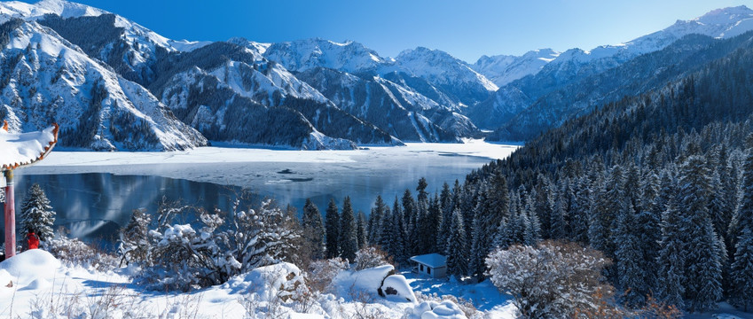 天池雪景